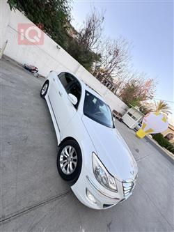 هیوندای جێنسس